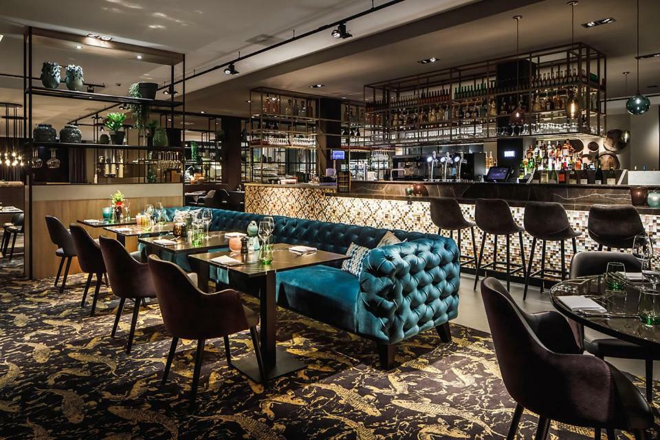 Van Der Valk Hotel Apeldoorn Bagian luar foto